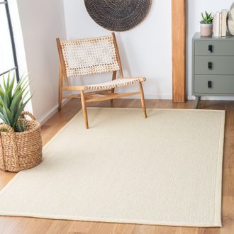 Safavieh Palm Beach Machine Made Area rug, Ivory Solid / Tonal Style Easy Care
