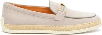 Tod's Grijze Su&egrave;de Loafer met Rubberen Zool - Heren - Loafers - Grijs - 36 EU - Su&egrave;de - Schoenen