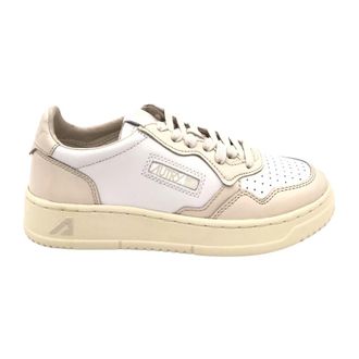 Autry Medalist Low Sneakers - Dames - Sneakers - Veelkleurig - 40 EU - Leer - Schoenen