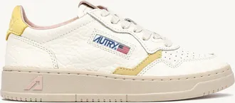 Autry MEDALIST LOW SNEAKERS IN LEATHER COLOR LEMON MERINGUE AND SILK
