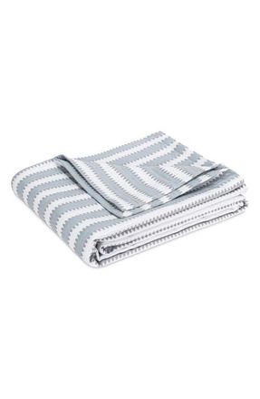 Matouk Apollo Stripe Matelassé Coverlet in Dove at Nordstrom, Size King