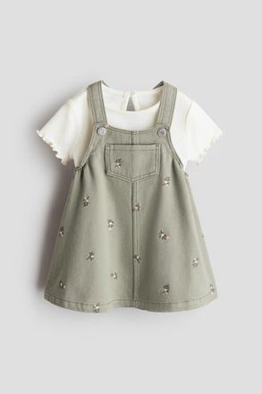 H&M 2-piece overall dress and top set in Light Khaki Green/floral at Nordstrom, Size 4T