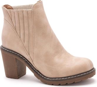Corkys Footwear Womens Pecan Pie Booties In Ivory