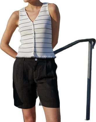 Bella Dahl Ruffle Hem Fitted Vest In Garden Party Stripe