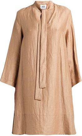 Alpha Studio Midi dresses