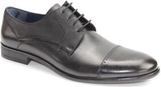 Vella Pais Newton Cap Toe Derby in Black at Nordstrom Rack, Size 11