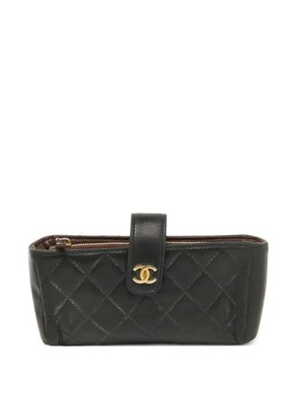 Chanel diamond-quilted phone case - Black