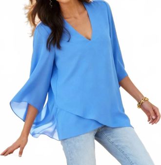 Karen Kane Bracelet Sleeve Top In Dusty Blue