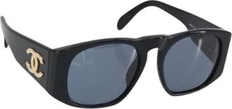 Chanel Pre-owned Accessories, female, Black, Size: ONE SIZE Pre-owned Plastic Sunglasses