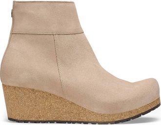 Birkenstock Womens Ebba Suede Bootie In Warm Sand