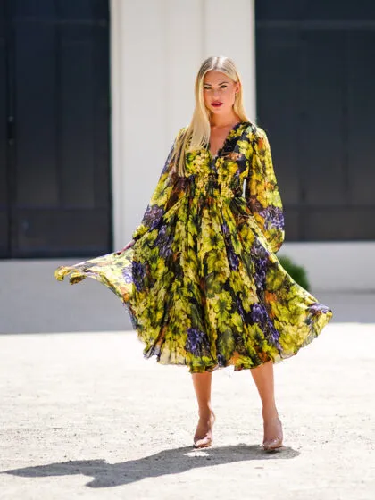 Jurken voor kleine vrouwen? Ga voor deze modellen en stijlen