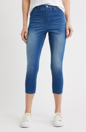 Hue Ultrasoft Denim Capri Leggings in Medium Wash at Nordstrom, Size X-Large