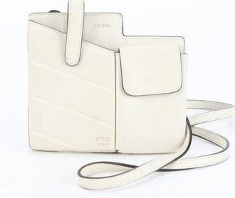 Fendi White Leather Pouch (Pre-Owned)