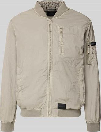 Khujo Blouson mit Label-Patches Modell IBE in Kitt, Gr&ouml;&szlig;e XXL