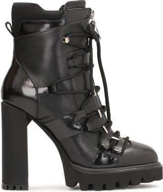 Kazar Avant-garde Booties met Decoratieve Vetersluiting. Dit product valt klein uit. - Dames - Laarzen met Hak - Zwart - 35 EU - Leer - Schoenen