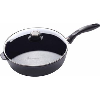 Swiss Diamond 4.3 Quart Saute Pan With Lid in Black at Nordstrom