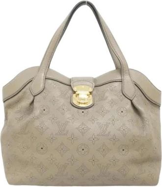 Louis Vuitton Pre-owned Handbags, female, Beige, Size: ONE SIZE Pre-owned Mahina Handbag
