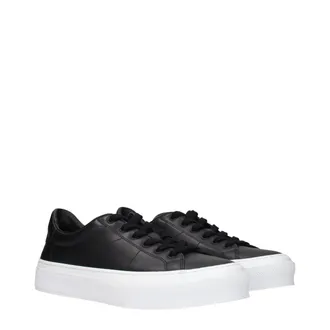 Givenchy Leather Low-Top Sneaker - Black