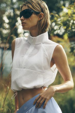 Alo | Ripstop Electric Vest in White, Size: Medium