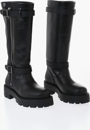 Dior Stivali D-MAJOR in Pelle con Zip Laterale e Doppia Fibbia Argentata Dior