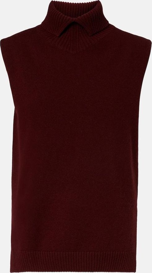 Wool turtleneck sweater vest