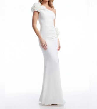 Dress The Population Aubrielle Asymmetric 3D Floral Mermaid Gown In Off White