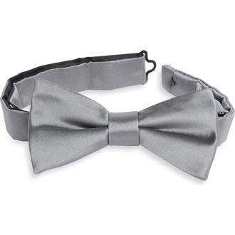 Nordstrom Rack Satin Solid Bow Tie in Charcoal at Nordstrom Rack