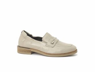 Softwaves Womens Gwen Loafer In Sahara