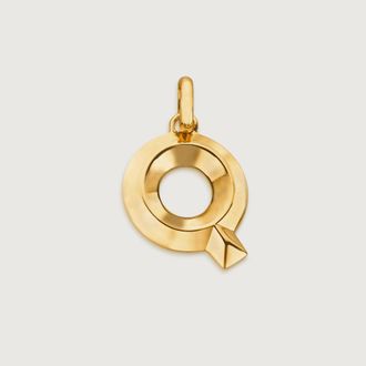 Monica Vinader Alphabet Pendant Q, Gold Vermeil on Silver