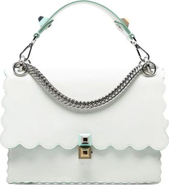 Fendi 2018-2025 medium gewelfde leren Kan I Satchel crossbodytas met studs - Wit