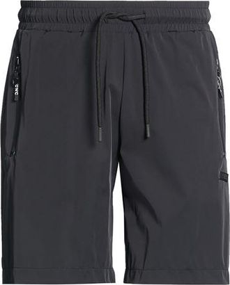 Costume National HOSEN & R&Ouml;CKE - Shorts & Bermudashorts auf YOOX.COM