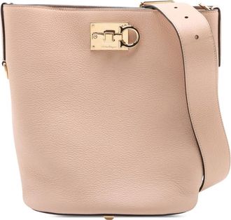 Ferragamo Pre-owned Ferragamo Leather Gancini Bucket Bag Ladies LNVQJ5RAJYPO7UY2