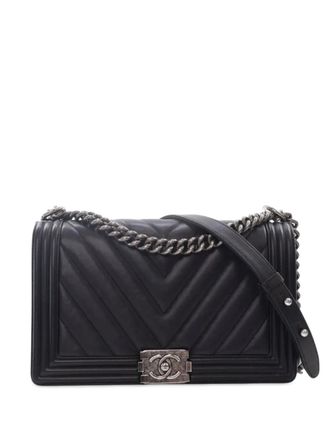 Chanel 2014-2015 Medium Chevron Lambskin Boy Flap crossbody bag - Black