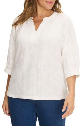 Nic+Zoe Lace Split Neck Top in Paper White at Nordstrom, Size 1X