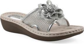 White Mountain Chill Slide Sandal in Silver Fabric at Nordstrom Rack, Size 10