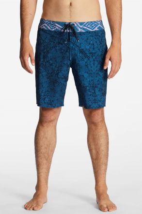 Billabong Riot Pro Boardies In Navy