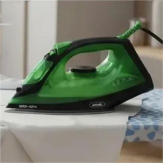 Trade Shop Trade Shop - Steam Electric Iron Wsd-007a 2200 W 240 Ml Tanque Non-stick Plato