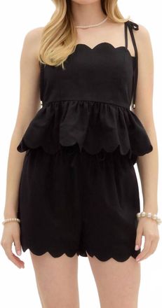 Entro Scallop Top In Black