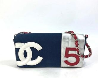 Chanel Pre-owned Shoulder Bags, female, Blue, Size: ONE SIZE Pre-owned Canvas Shoulder Bag