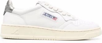 Autry Medalist Low perforated sneakers - White