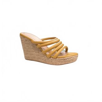 Chinese Laundry Womens Eleana Comfy Wedge Sandals In Neutral Yellow
