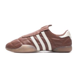 adidas Taekwondo Mei - Dames - Fitnessschoenen - Bruin - 40 2/3 EU - Leer - Fitness
