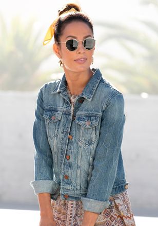 Lascana Jeansjacke LASCANA, Damen, Gr. 36, blau (blau, denim), Denim/Jeans, Obermaterial: 100% Baumwolle, figurumspielend h&uuml;ftlang, 1-Knopf-Manschette, Jacken