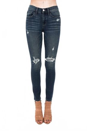 Judy Blue Bootyfull Destroyed Patch Skinny Jean - Plus In Blue