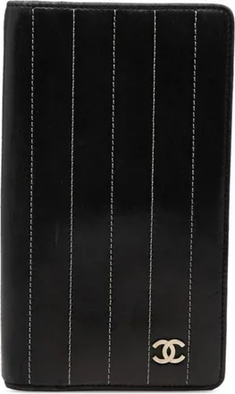Chanel Black Leather Long Wallet (Bi-Fold) (Pre-Owned)