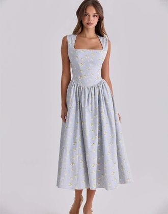 House of CB Emmy - Prendisole midi in cotone blu con stampa di fiori selvatici