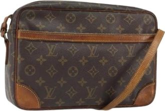 Louis Vuitton Pre-owned Cross Body Bags, female, Brown, Size: ONE SIZE Pre-owned Canvas Cross Body Bag