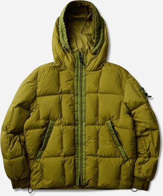 Stone Island Men s Garment Dyed Crinkle Reps NY Down Jacket Cactus