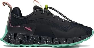 Reebok Zig Dynamica Adventure Black/True Pink sneakers - Zwart