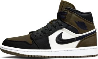 Nike Jordan Klassieke lichtgroene sneakers - Heren - Fitnessschoenen - Groen - 37 1/2 EU - Leer - Fitness